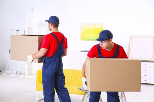 Planning your home move with Storage Finchley services