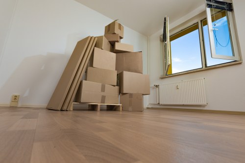 Organized packing for a stress-free move in Finchley